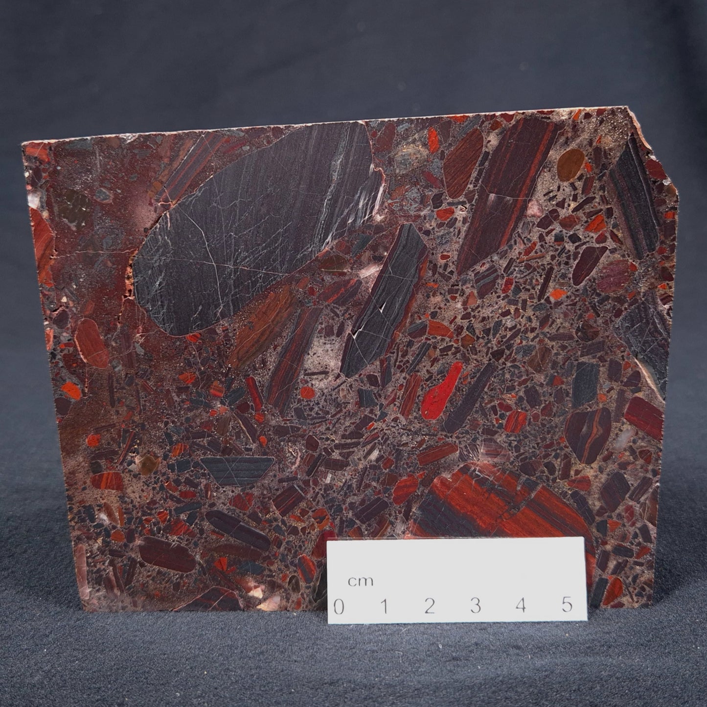 CONGLOMERATE HEMATITE AND JASPER, Australia ZCG004