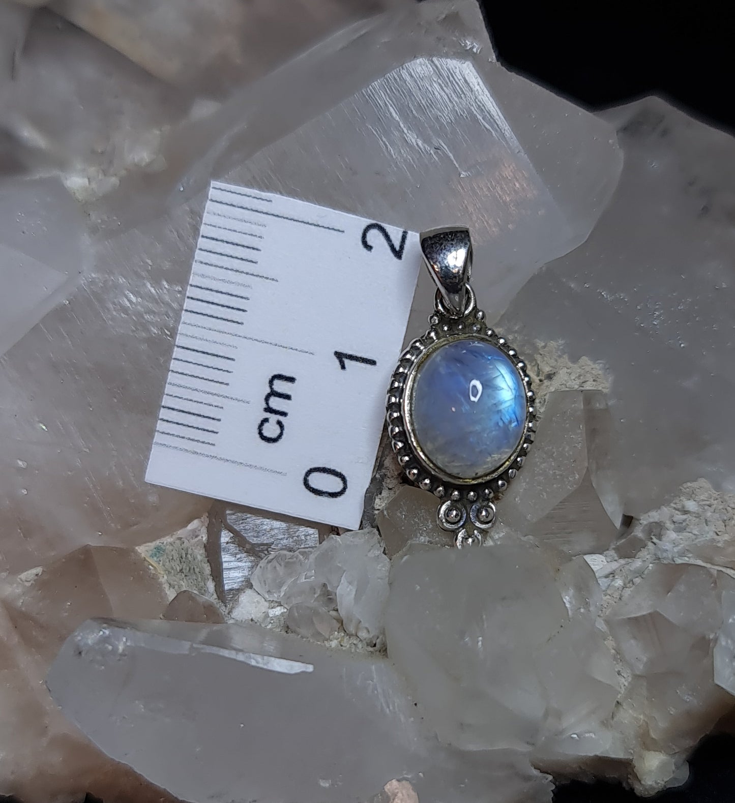 Rainbow Moonstone Pendant 3SSRMP4