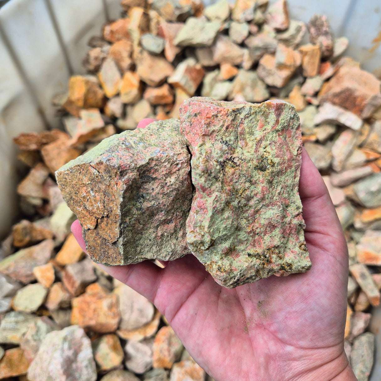 UNAKITE Rough by Weight, Australia ZRR007