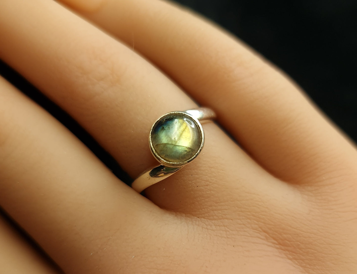 LABRADORITE RING set in STERLING SILVER 3SSLR3