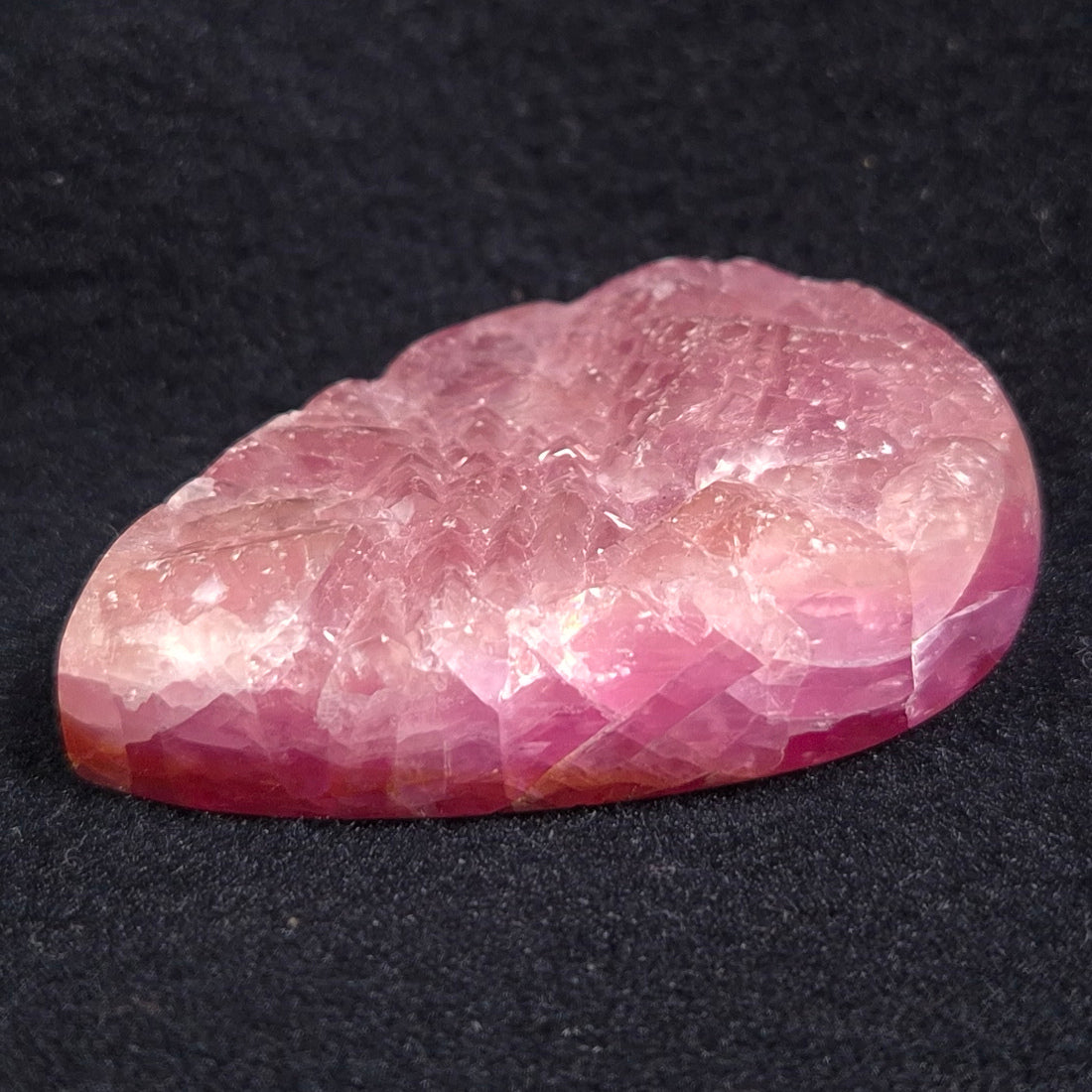 KAMMERERITE CABOCHON, Morocco XKR002