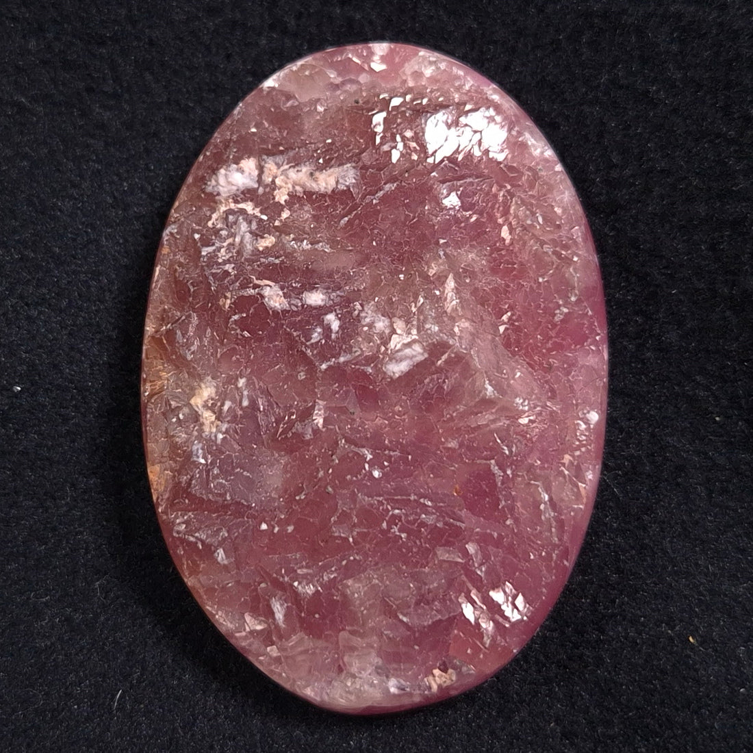 KAMMERERITE CABOCHON, Morocco XKR003