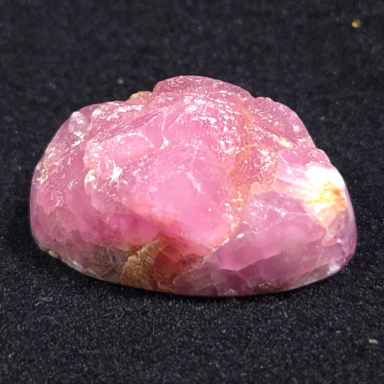 KAMMERERITE CABOCHON, Morocco XKR004