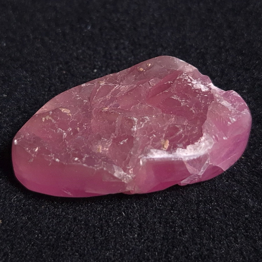 KAMMERERITE CABOCHON, Morocco XKR009