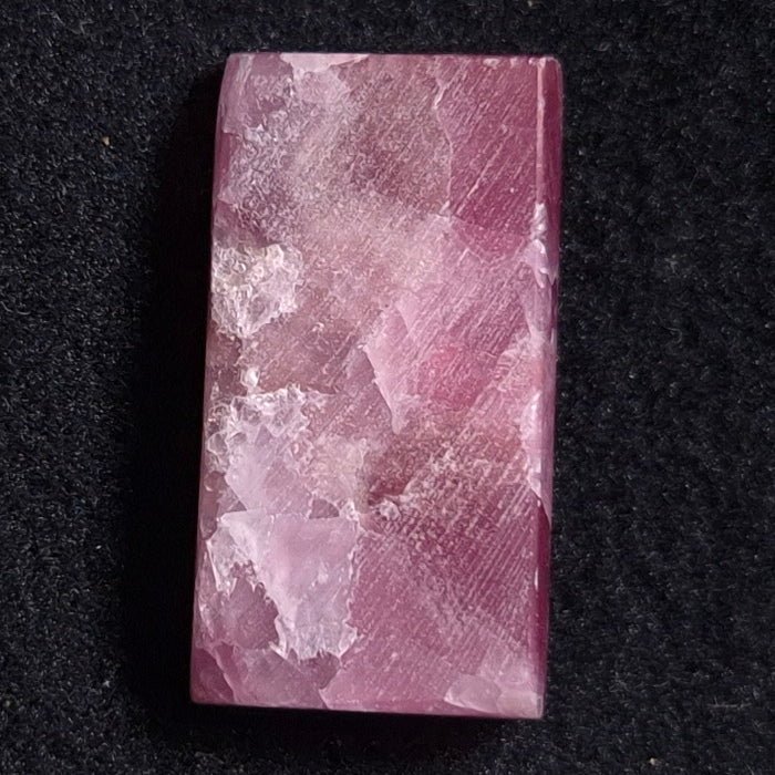 KAMMERERITE CABOCHON, Morocco XKR011