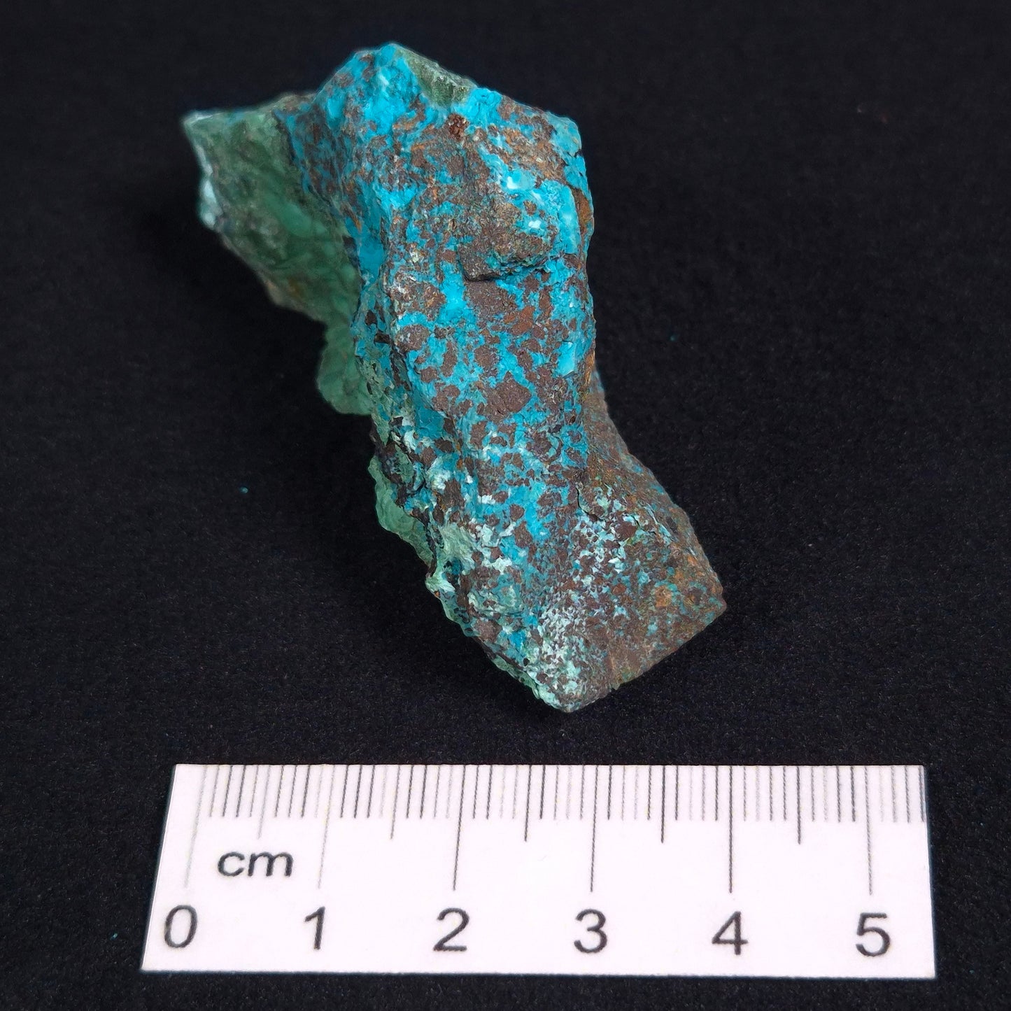 CHRYSOCOLLA CUPRITE MALACHITE, Australia ZRC004