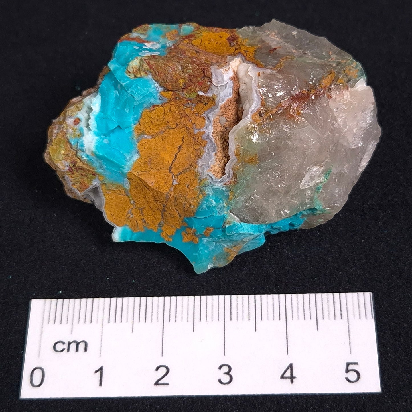 CHRYSOCOLLA CUPRITE QUARTZ, Australia ZRC006