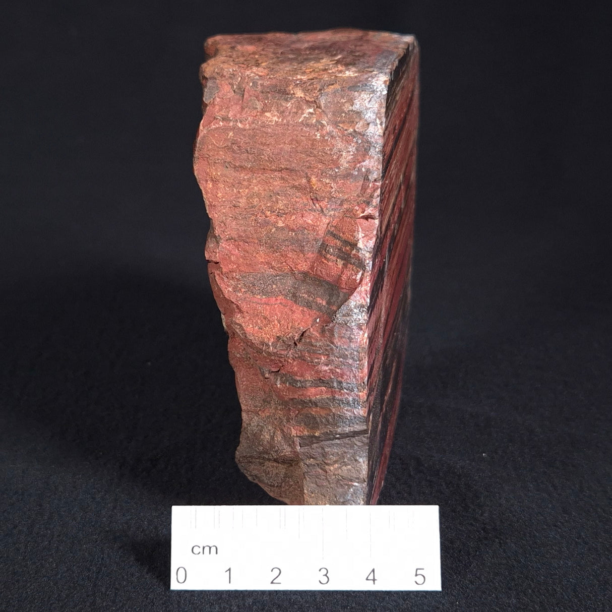 BANDED JASPER WITH HEMATITE, Australia YSC064