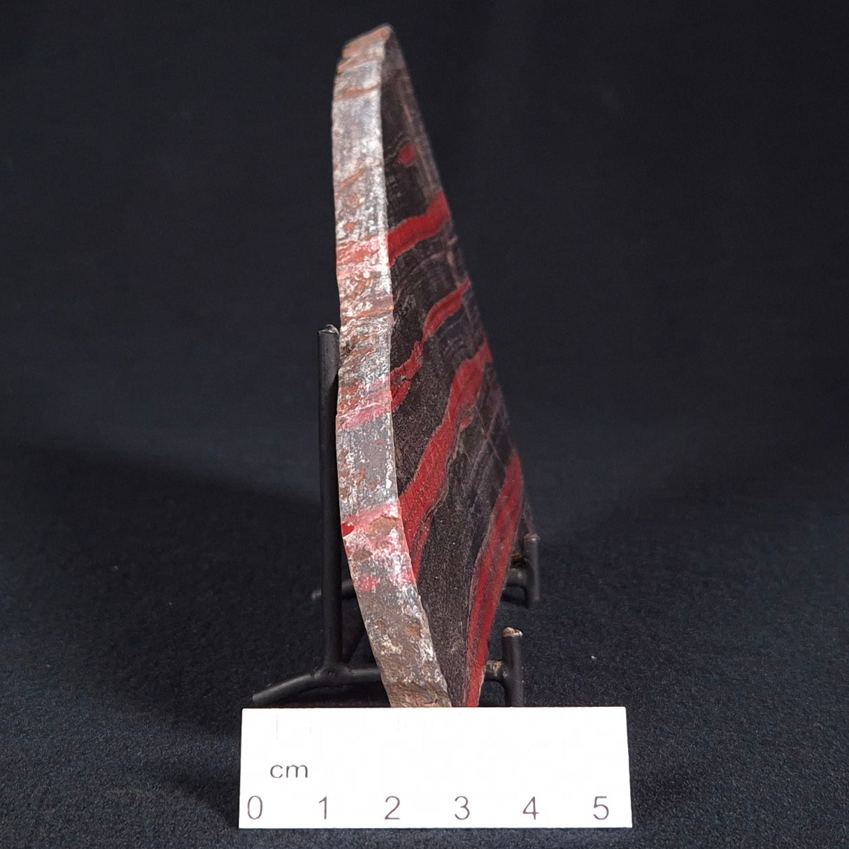 BANDED JASPER WITH HEMATITE, Australia YSC068