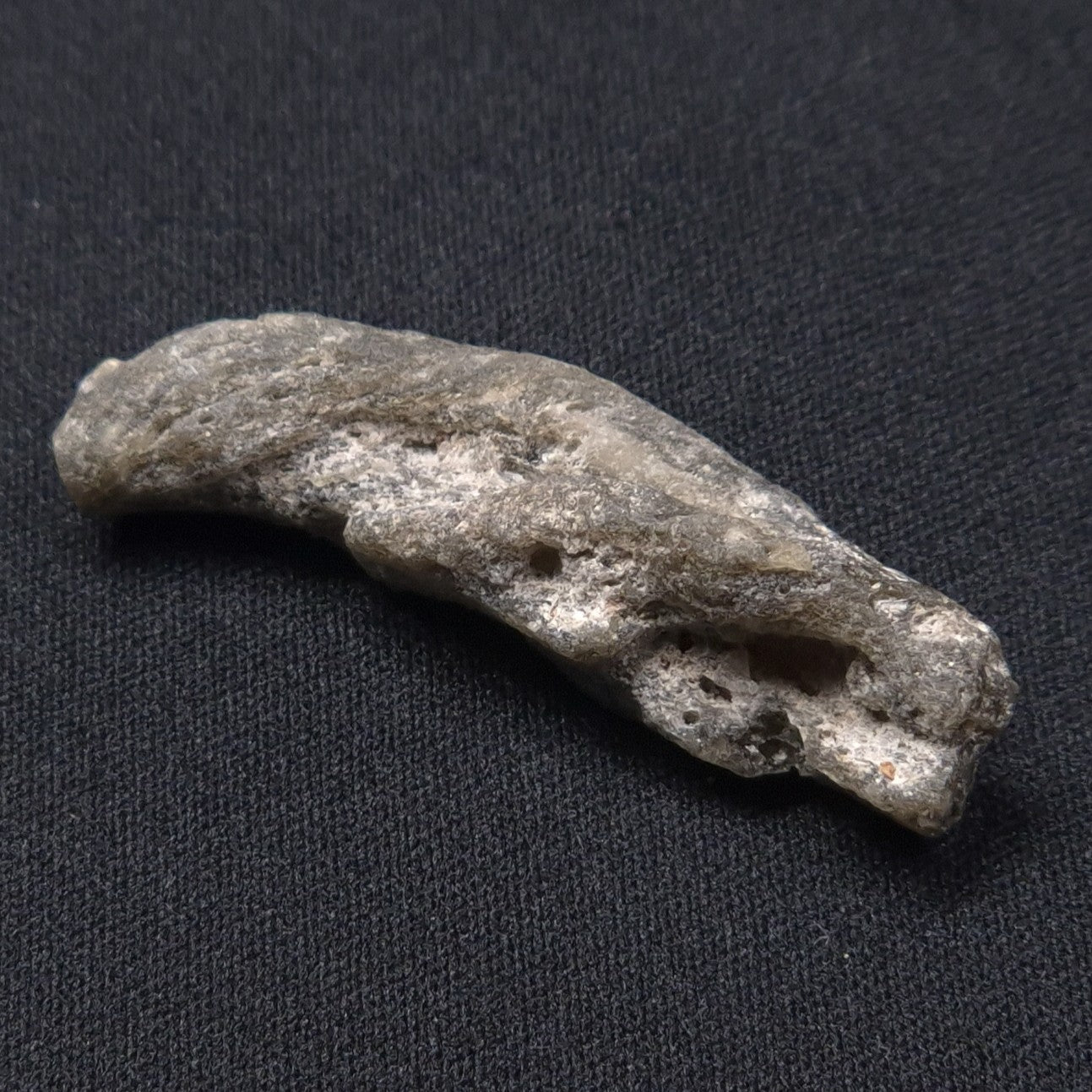 DARWIN GLASS INPACTITE, Impact Melt, Australia YDG024