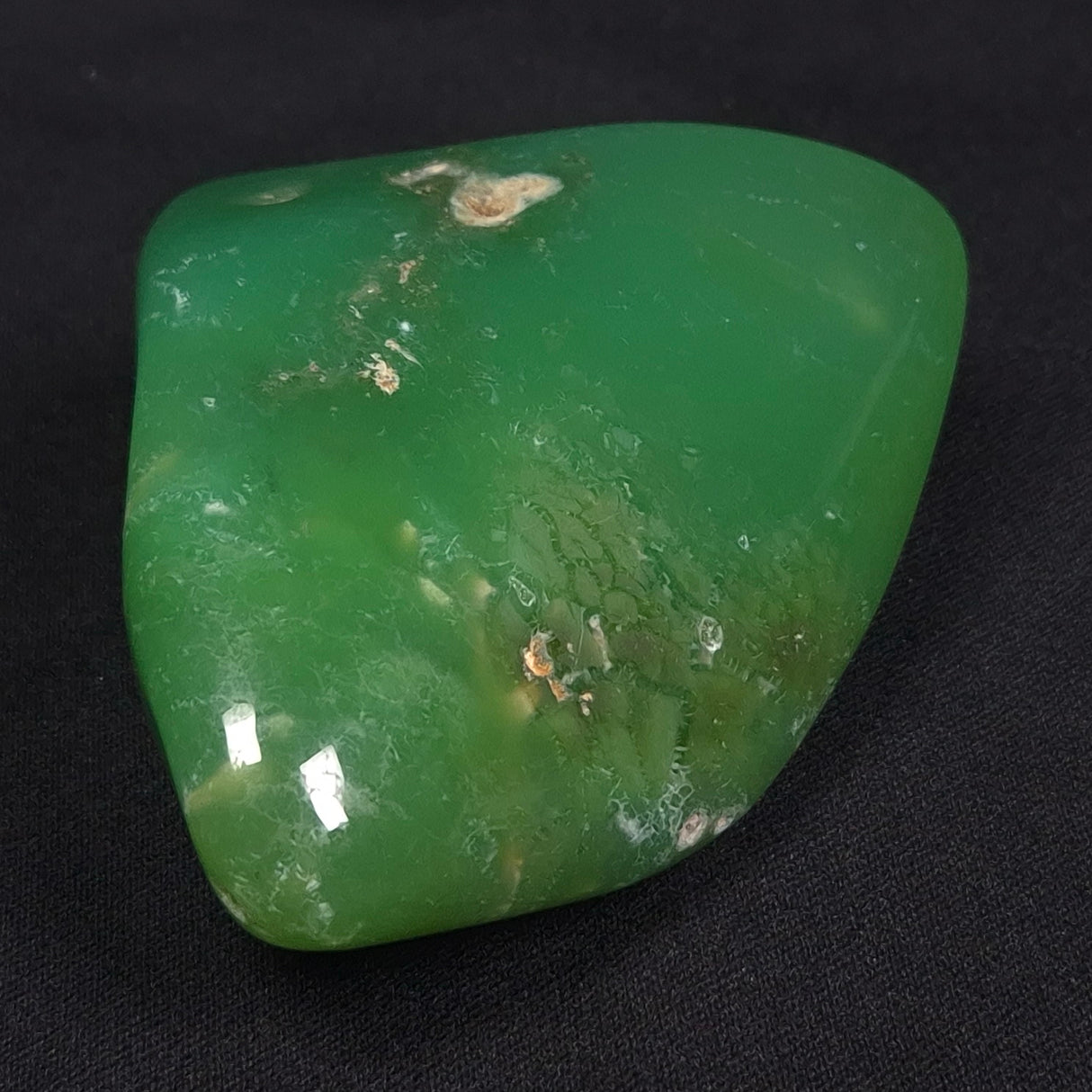 CHRYSOPRASE TUMBLE, Western Australia YCT001