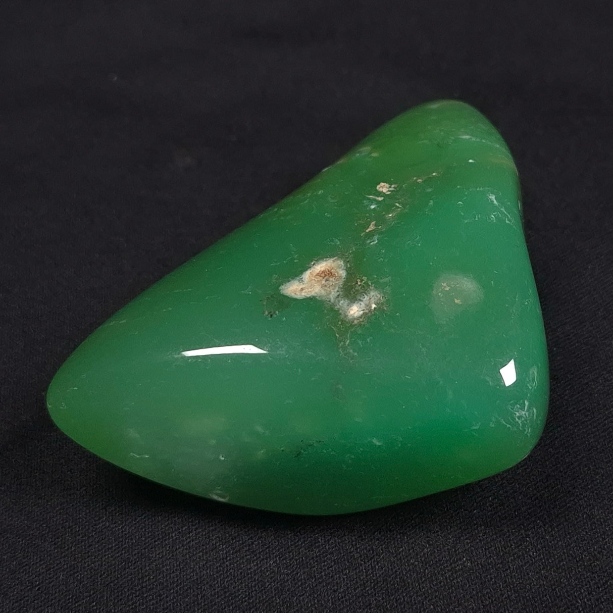 CHRYSOPRASE TUMBLE, Western Australia YCT001