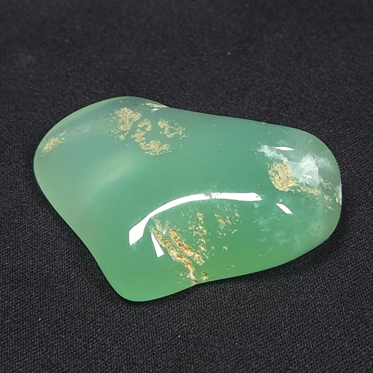 CHRYSOPRASE TUMBLE, Western Australia YCT009