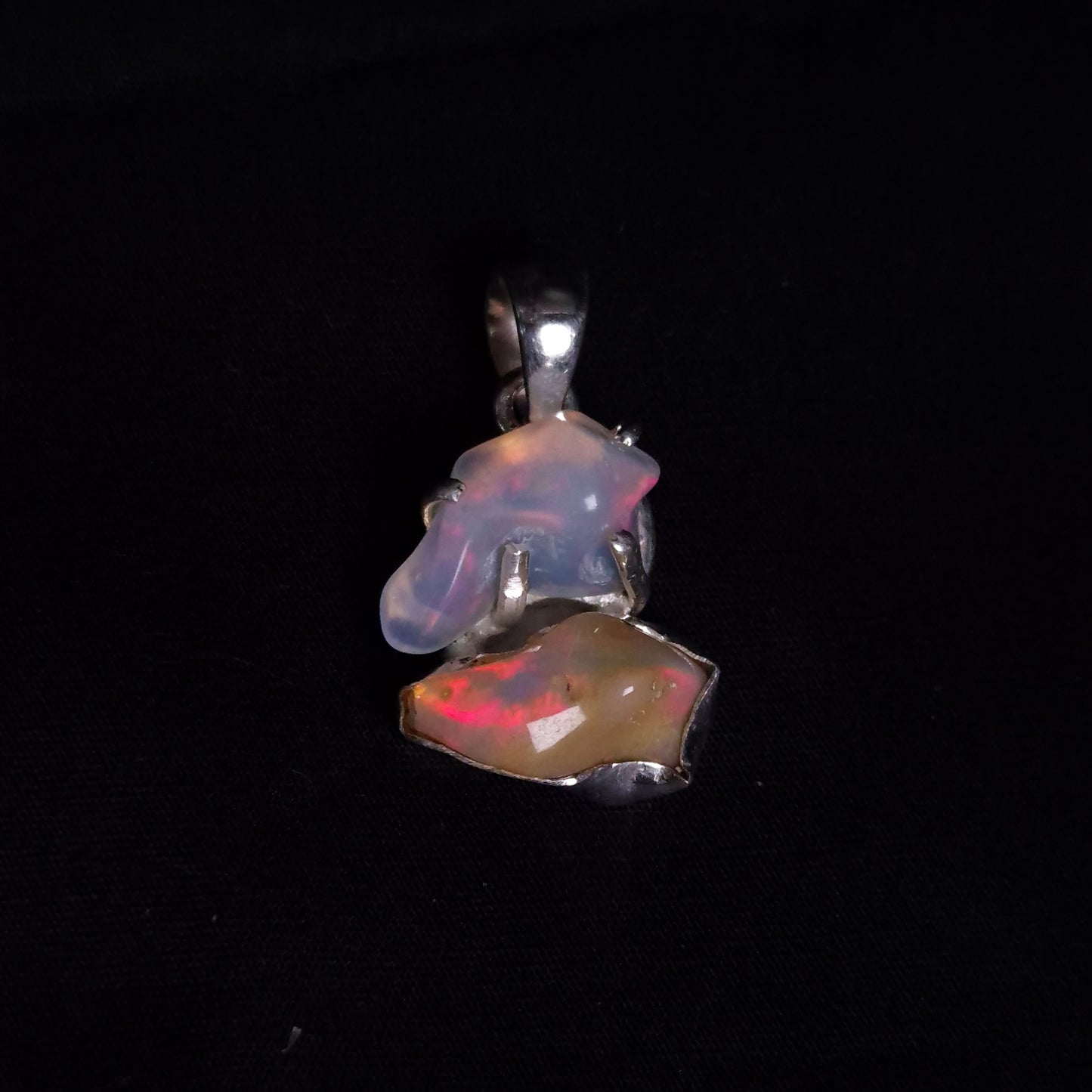 ETHIOPIAN OPAL PENDANT set in STERLING SILVER 3SSEOP1