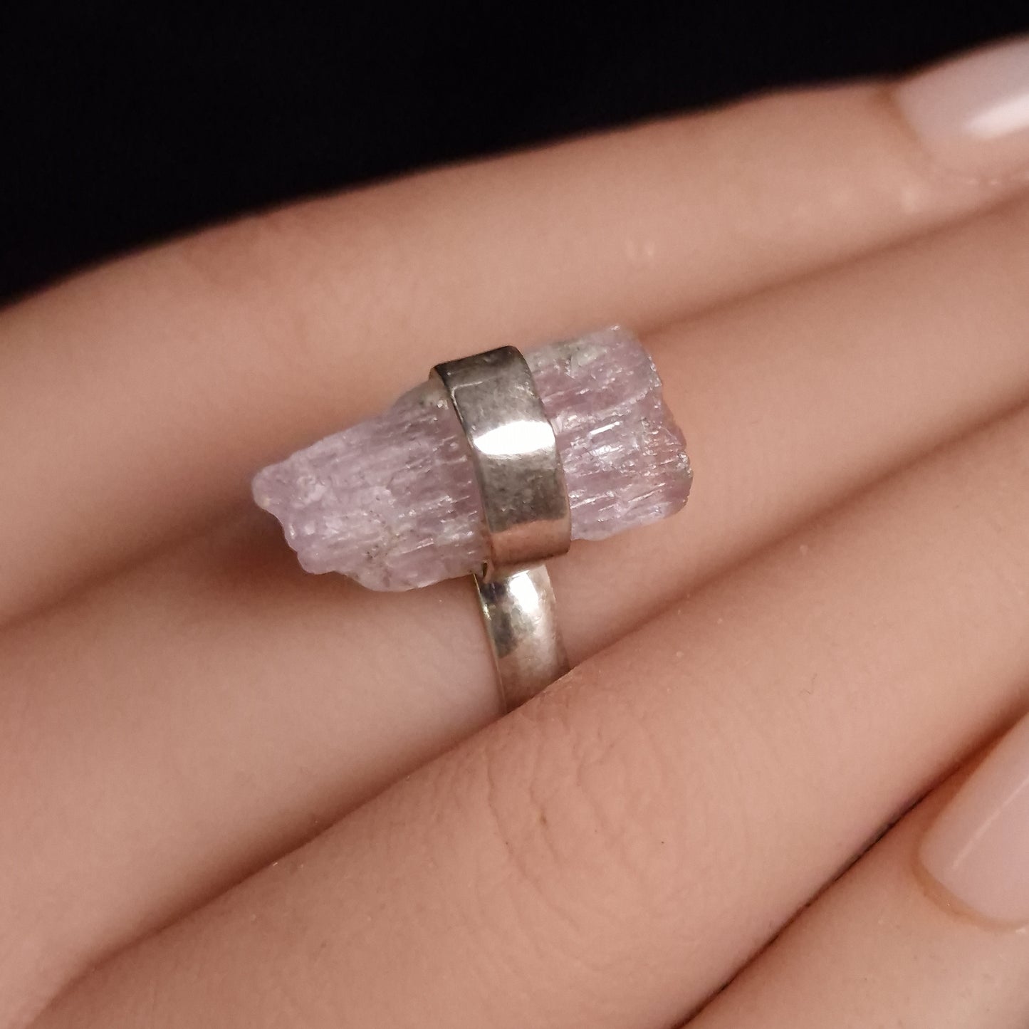 KUNZITE RING SIZE 8 set in STERLING SILVER 3SSKNZR
