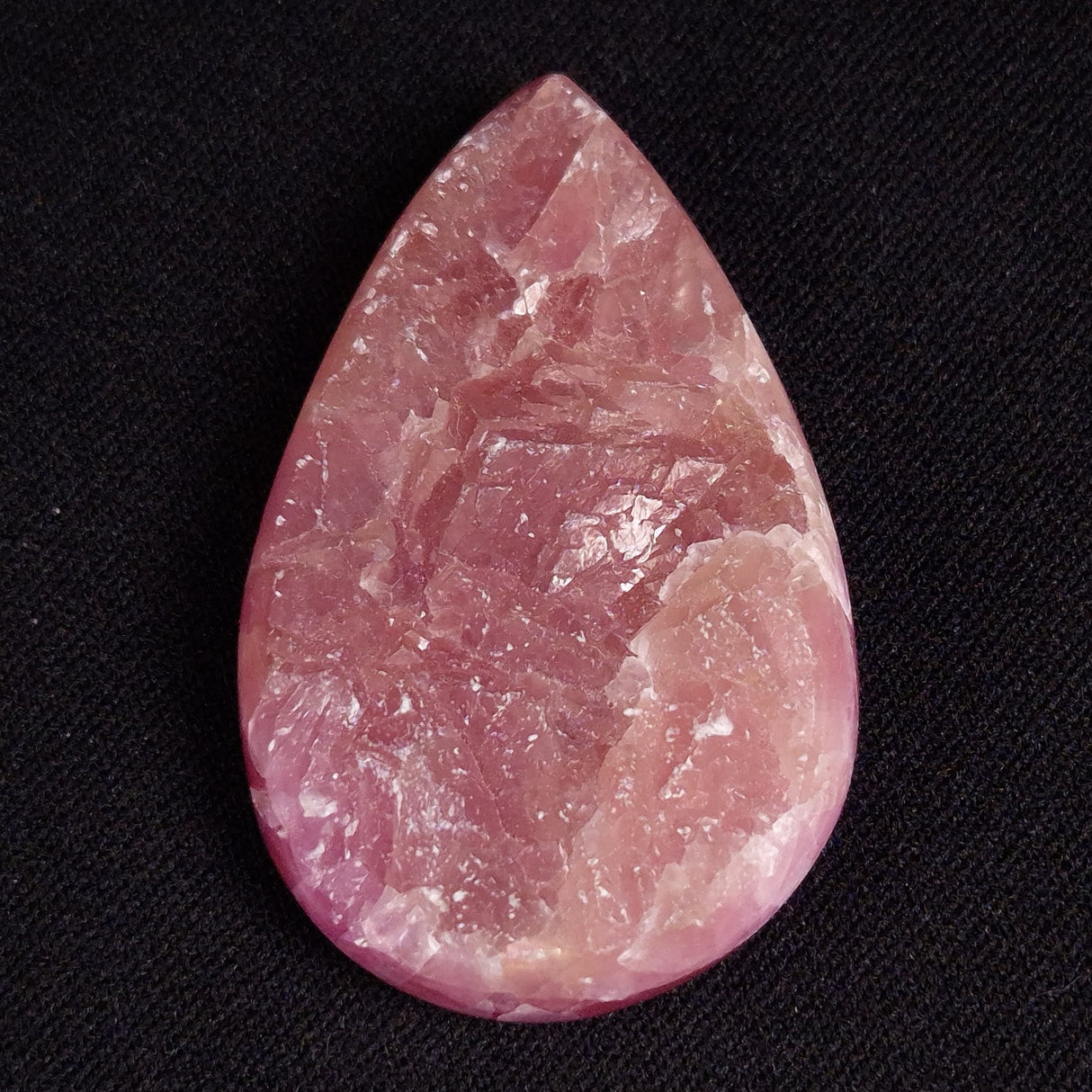 KAMMERERITE CABOCHON, Morocco XKR020