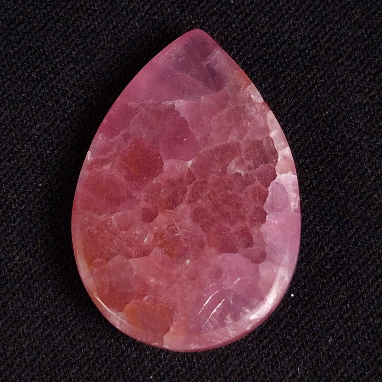 KAMMERERITE CABOCHON, Morocco XKR029