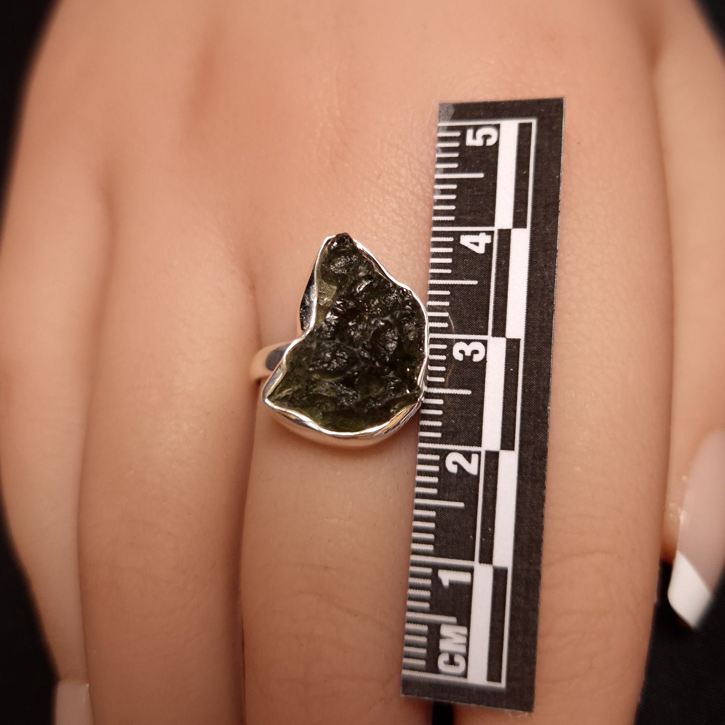 MOLDAVITE RING set in STERLING SILVER 3SSMDVR3