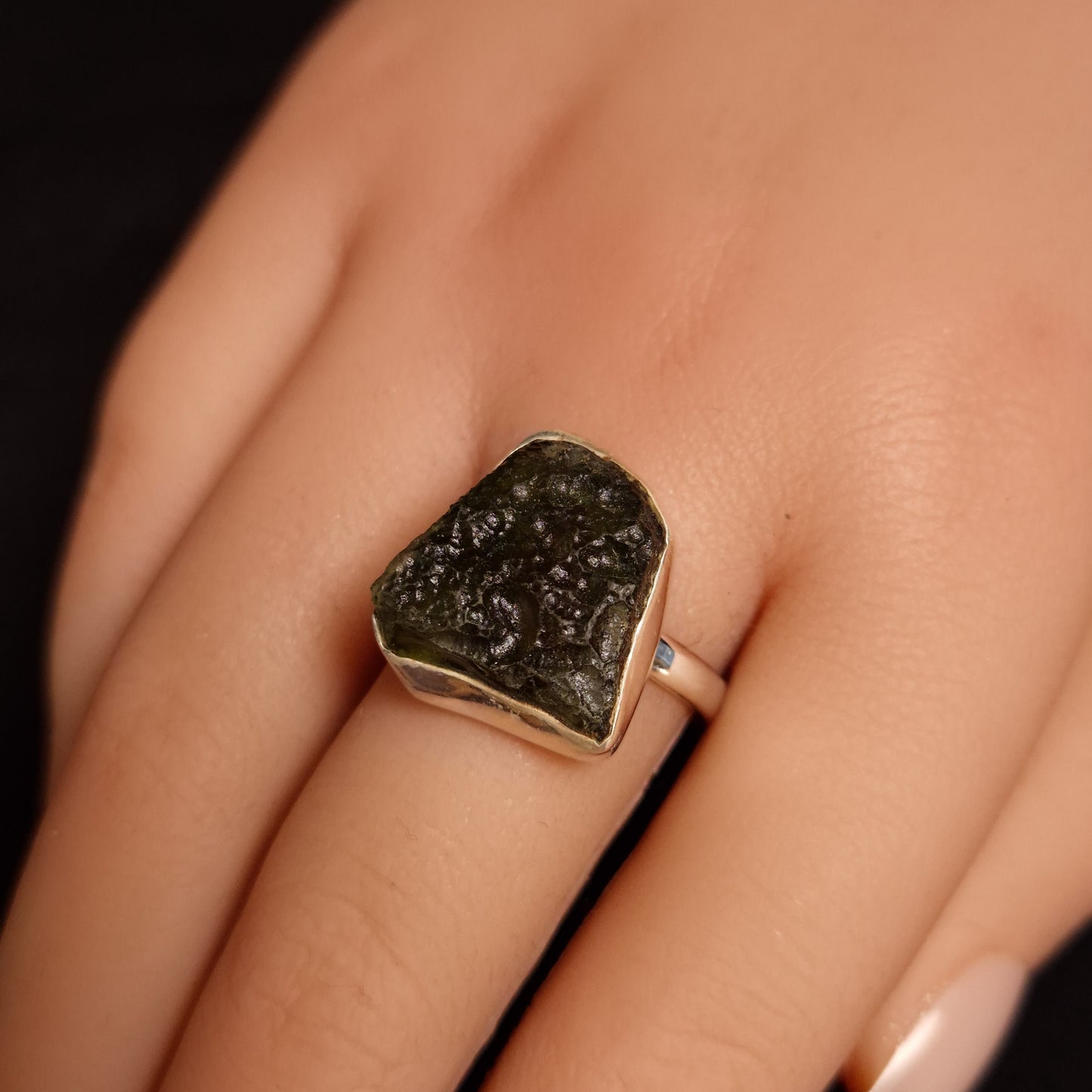 MOLDAVITE RING set in STERLING SILVER 3SSMDVR6
