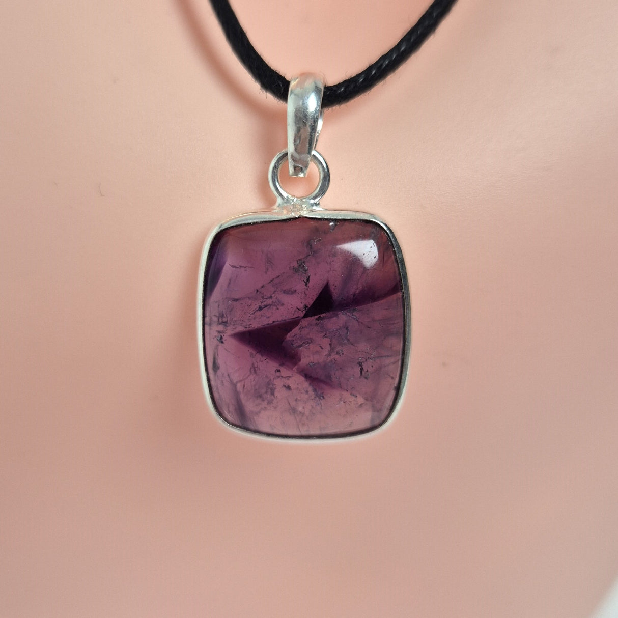 AMETHYST PENDANT set in STERLING SILVER 3SSAMP6