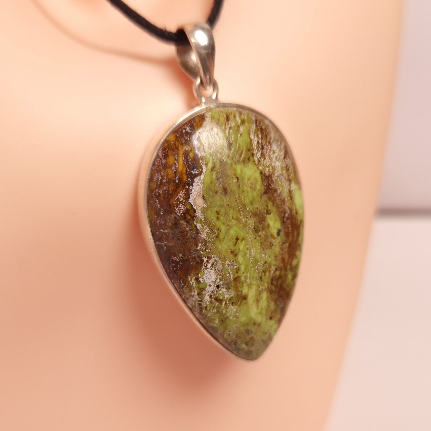 GASPEITE PENDANT set in STERLING SILVER 3SSGAS2