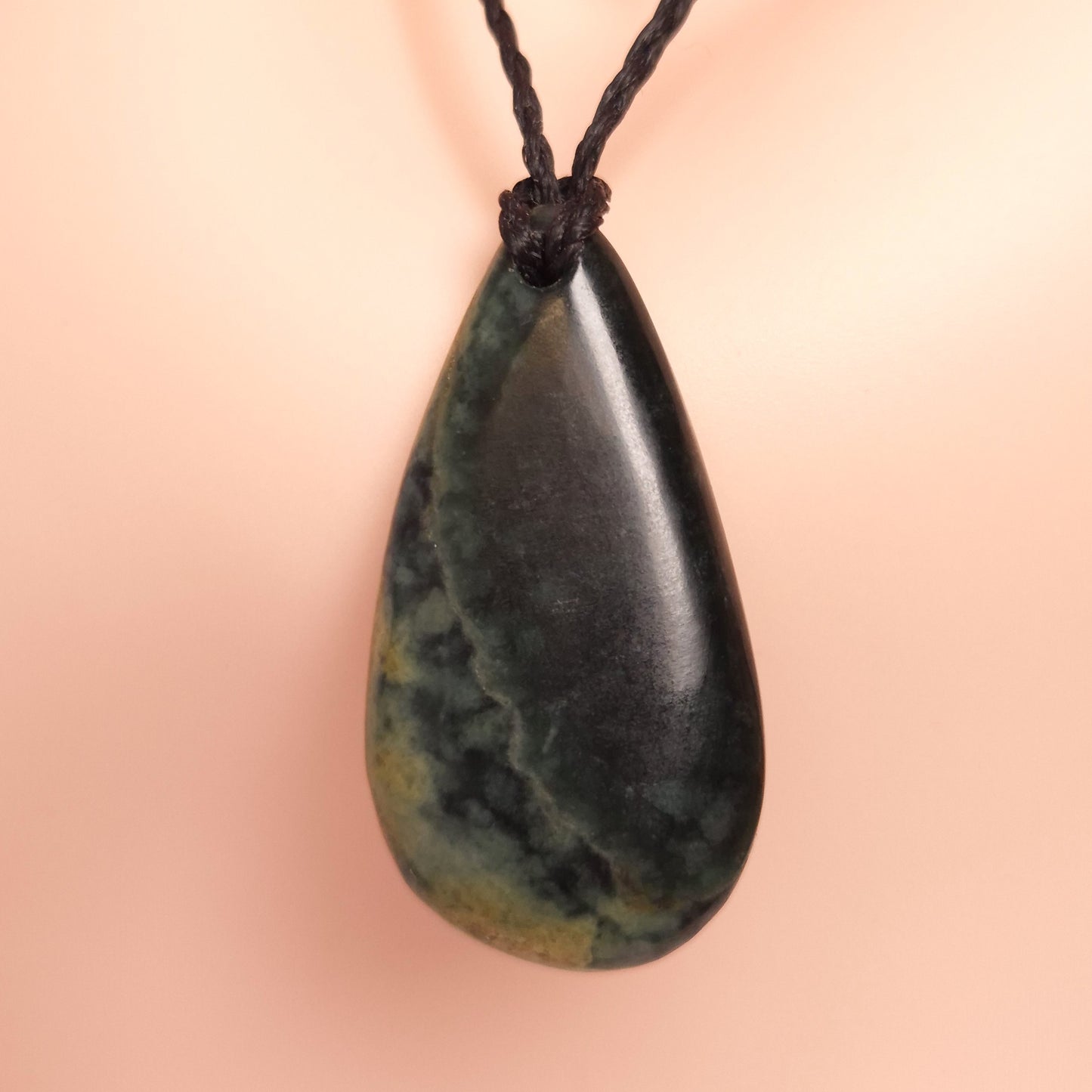 GUATEMALAN JADE NECKLACE 3SSGJN2