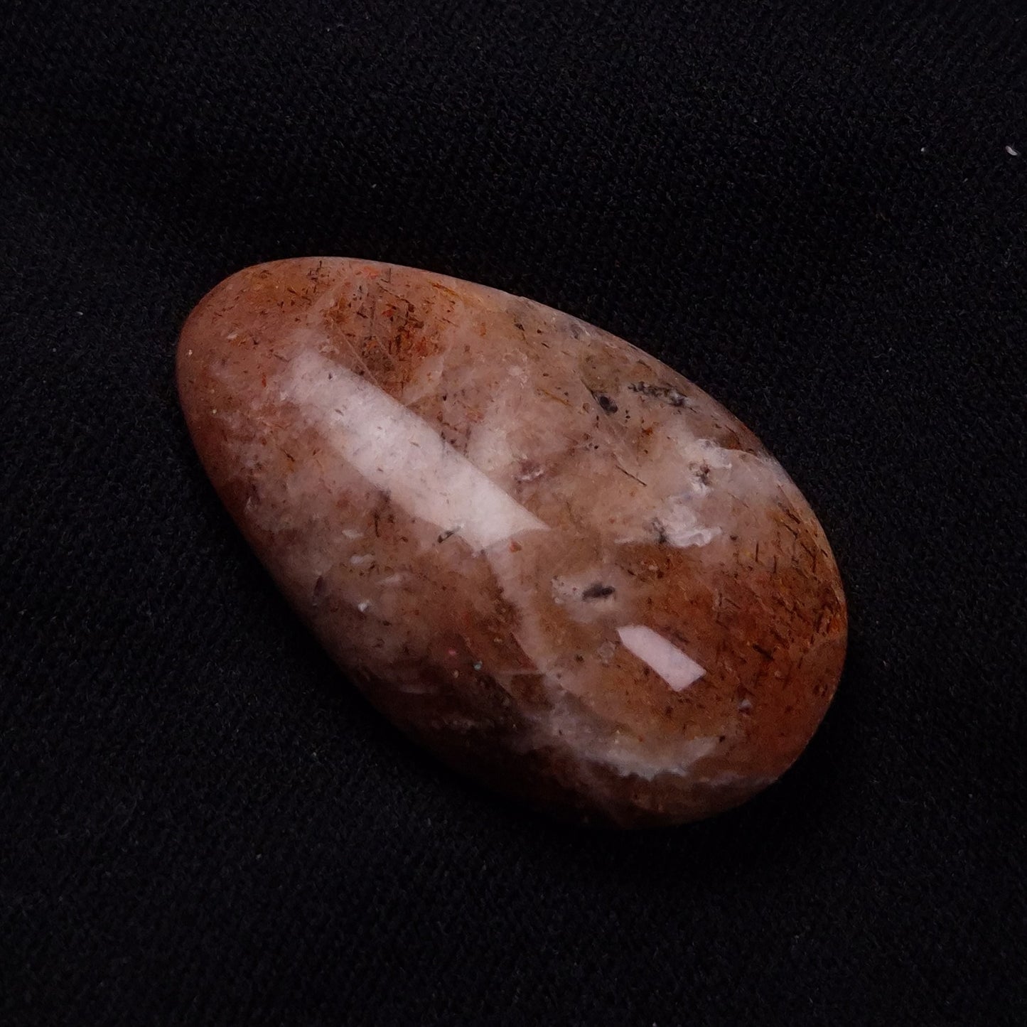 RAINBOW LATTICE SUNSTONE TUMBLE, Australia XLT011