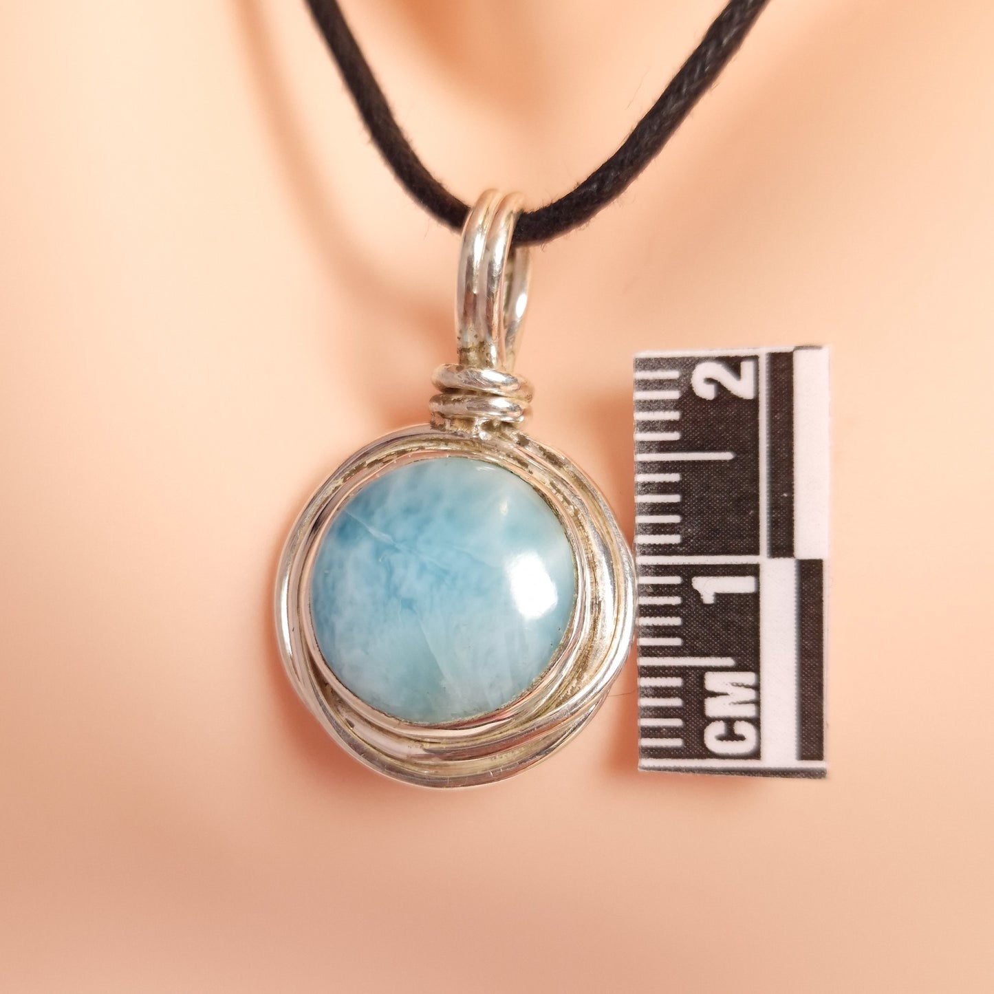 ROUND LARIMAR PENDANT set in STERLING SILVER 3SSRLP1