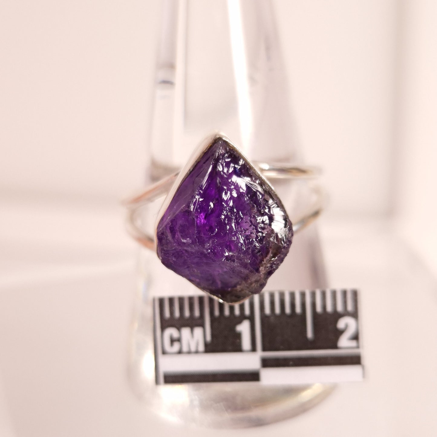 RAW AMETHYST RING set in STERLING SILVER 3SSRAR1