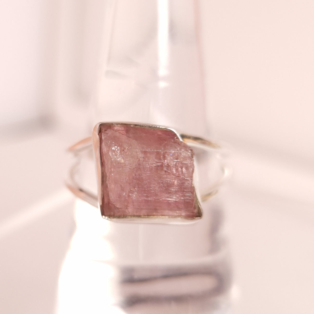 RAW PINK TOURMALINE RING set in STERLING SILVER 3SSRPT2