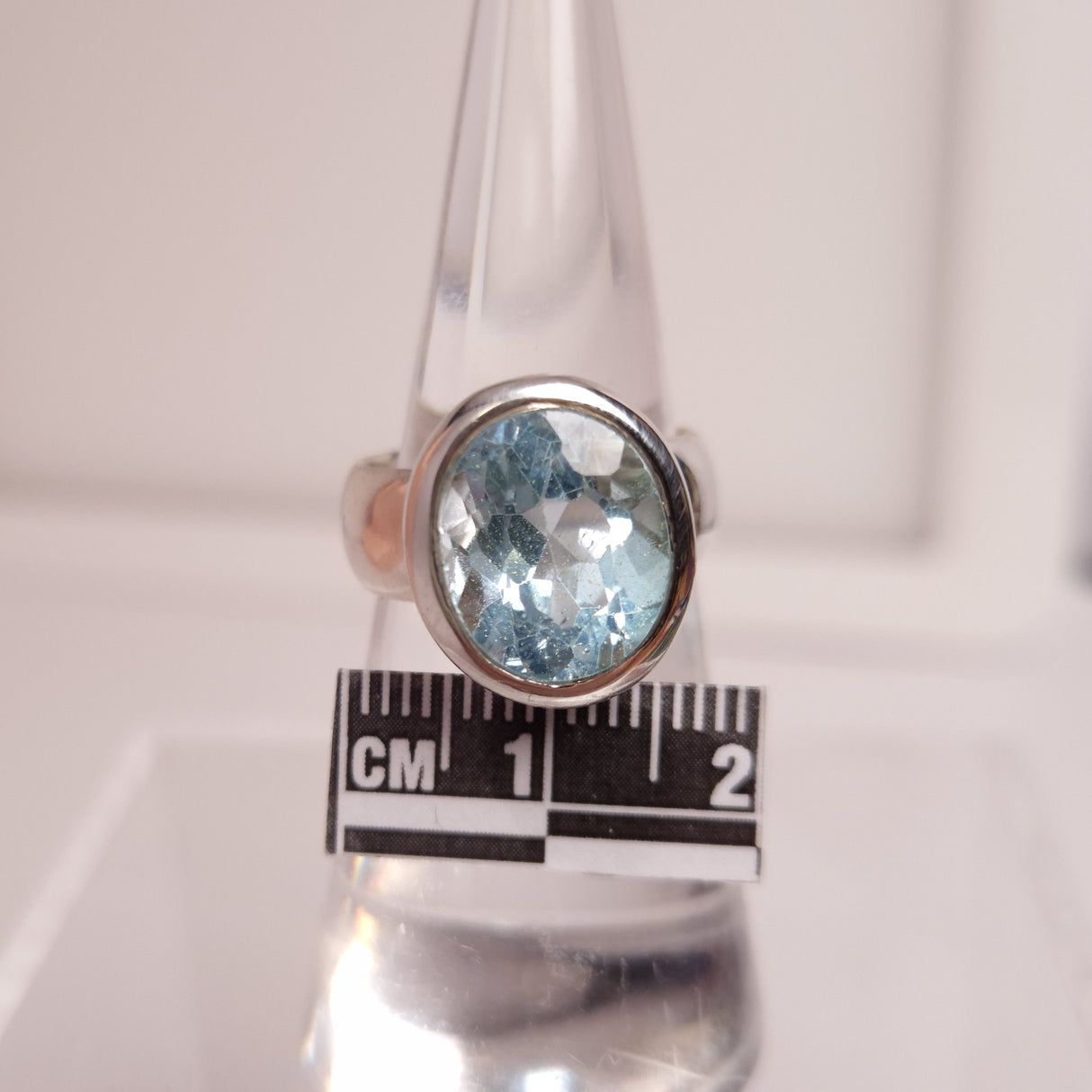 BLUE TOPAZ RING set in STERLING SILVER 3SSBTRI