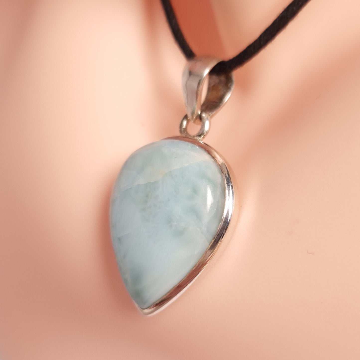 LARIMAR PENDANT set in STERLING SILVER 3SSLMP