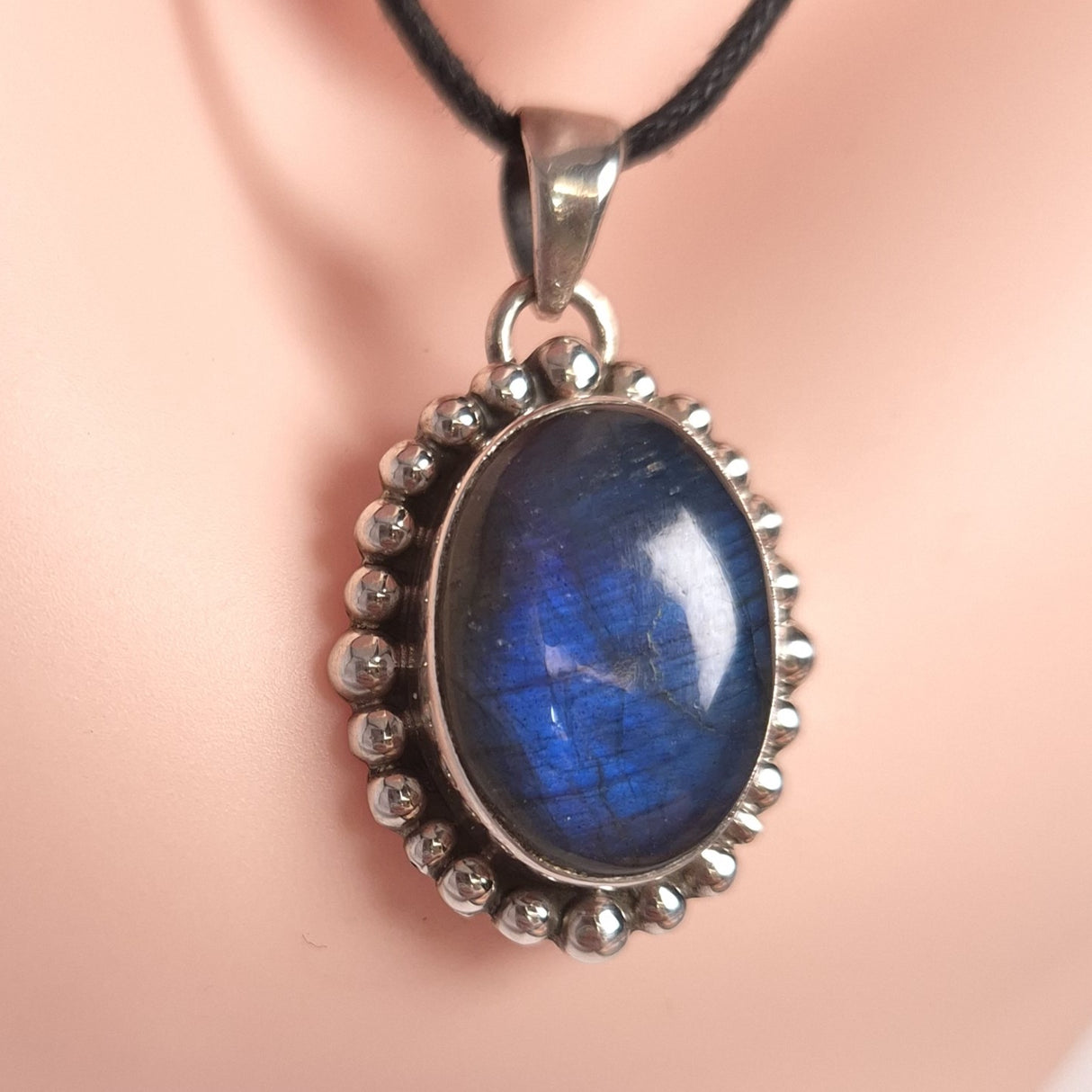 LABRADORITE PENDANT set in STERLING SILVER 3SSLPD1