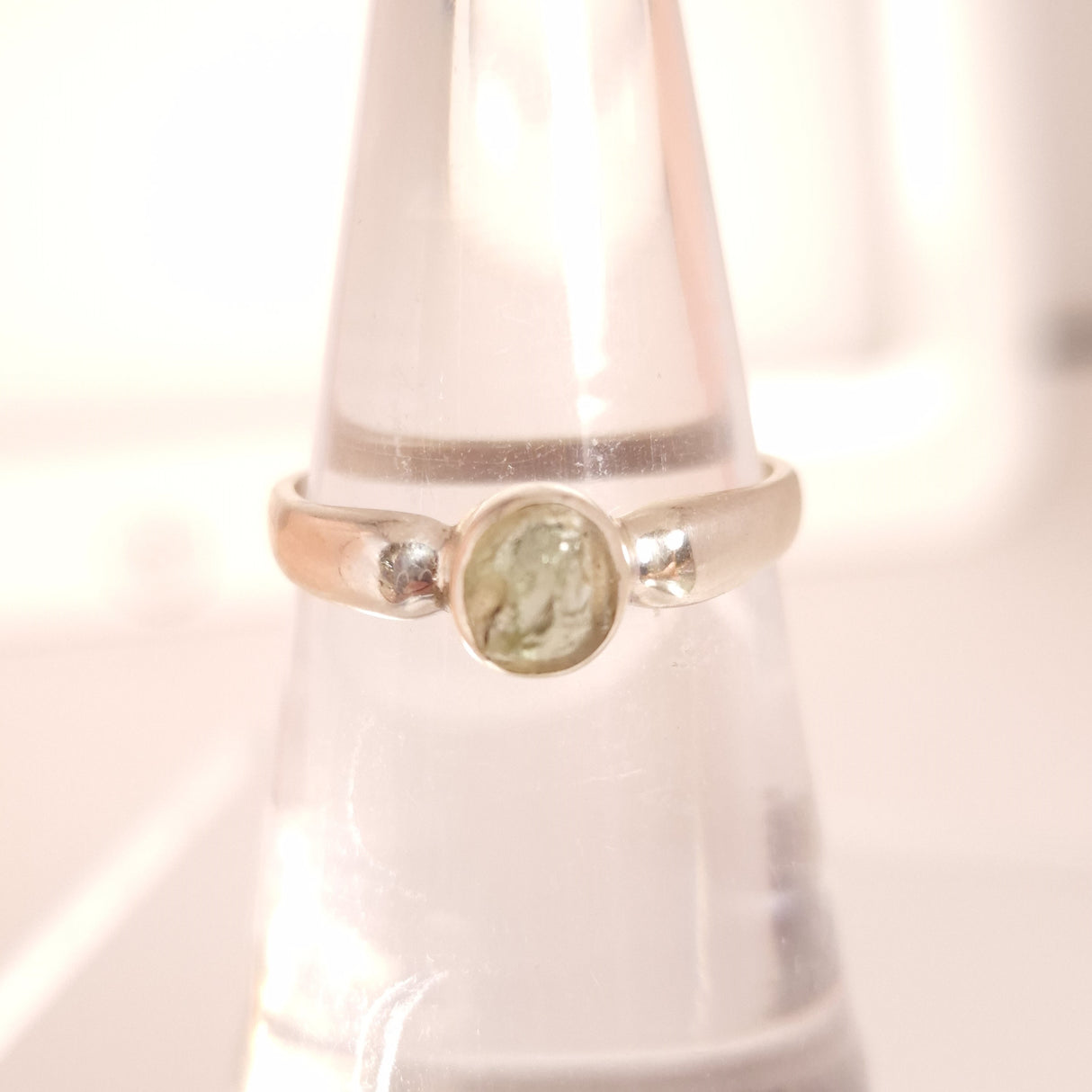MOLDAVITE RING set in STERLING SILVER 3SSMR2