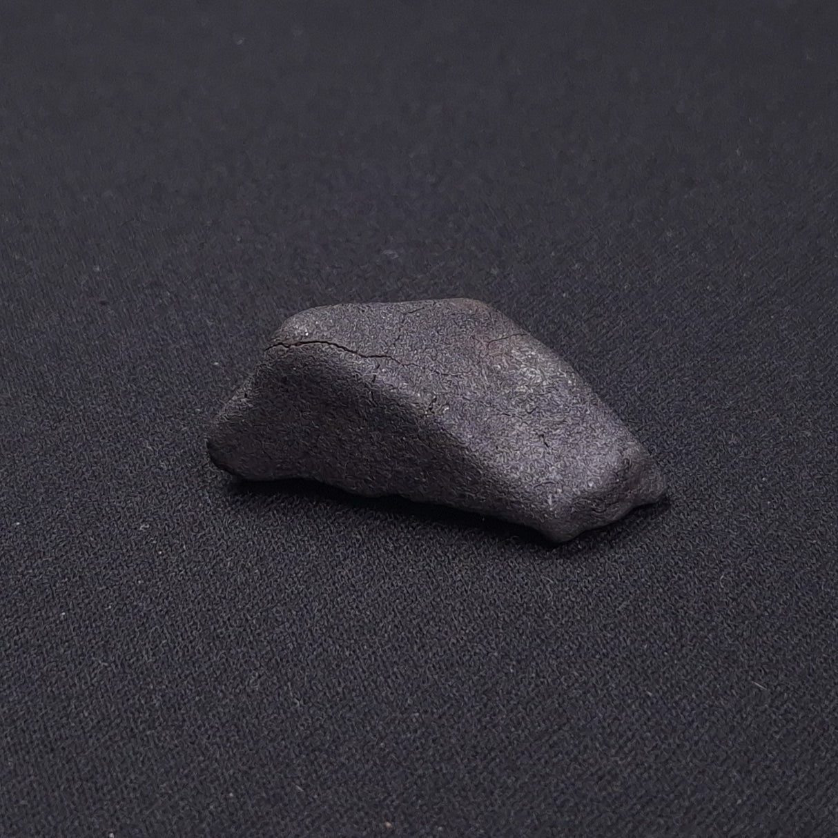 WILUNA METEORITE, H5 Chondrite, Australia YWM032