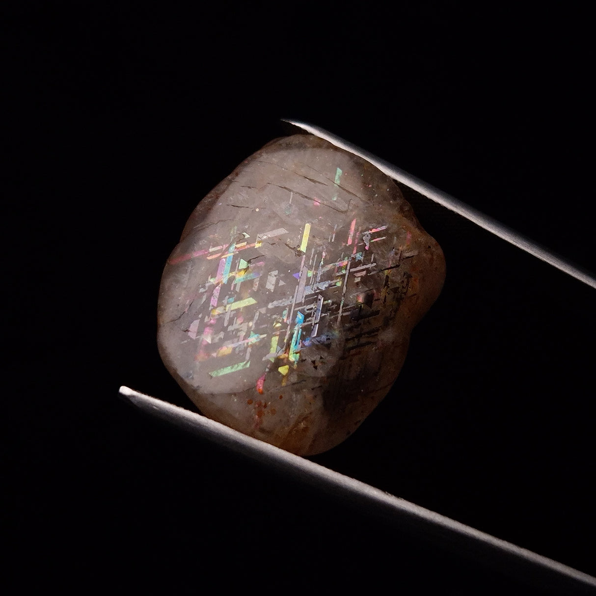 RAINBOW LATTICE SUNSTONE, Australia XLF013