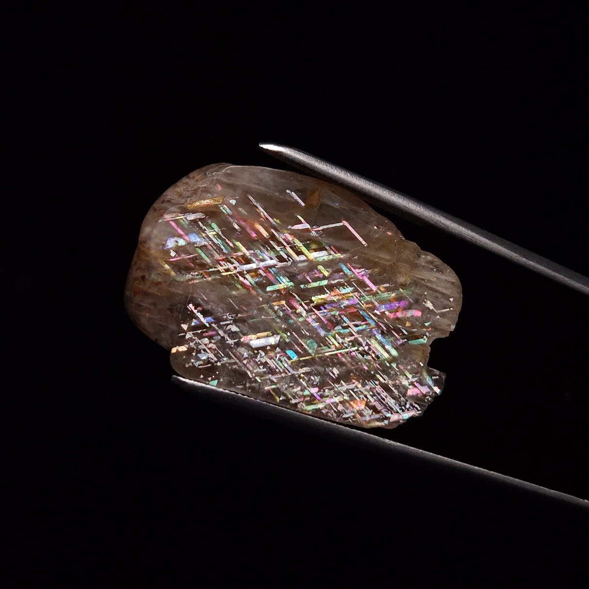 RAINBOW LATTICE SUNSTONE, Australia XLF016