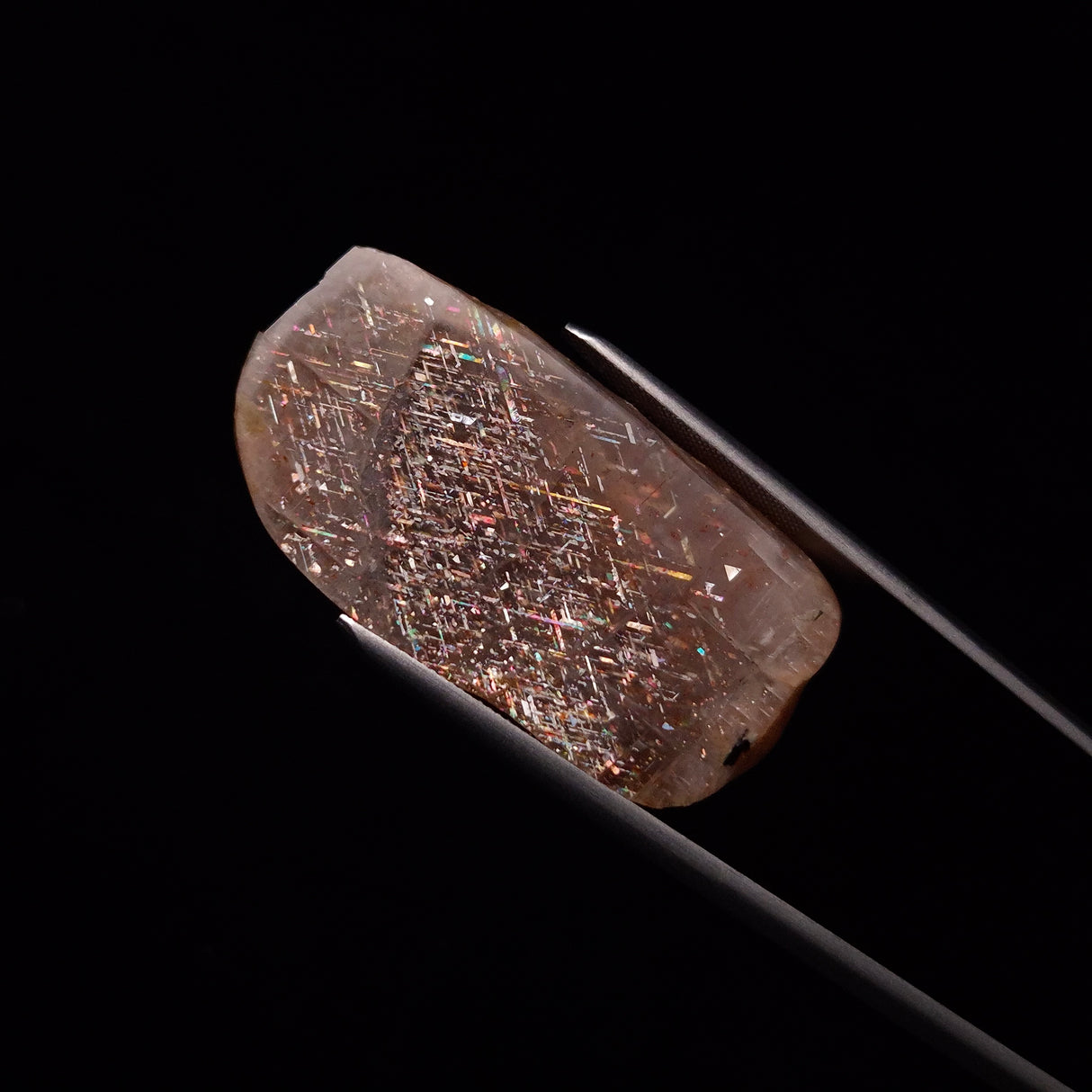 RAINBOW LATTICE SUNSTONE, Australia XLF018