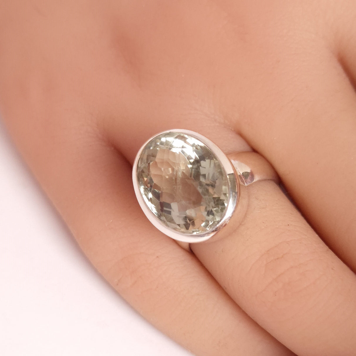 PRASIOLITE RING set in STERLING SILVER 3SSPR1