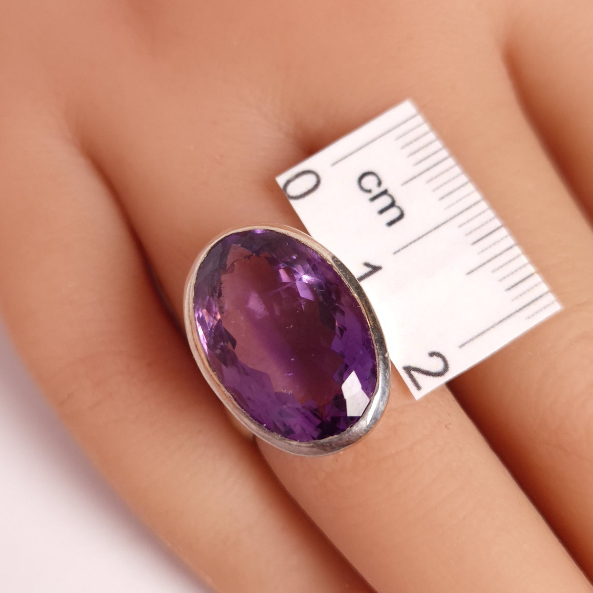 AMETHYST RING set in STERLING SILVER 3SSAMR