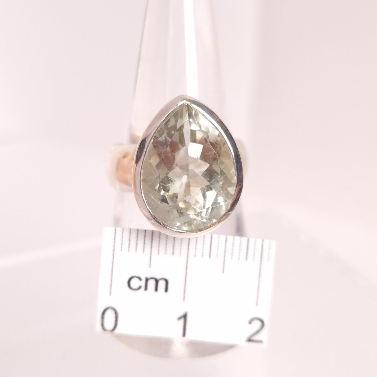 PRASIOLITE RING set in STERLING SILVER 3SSPR2