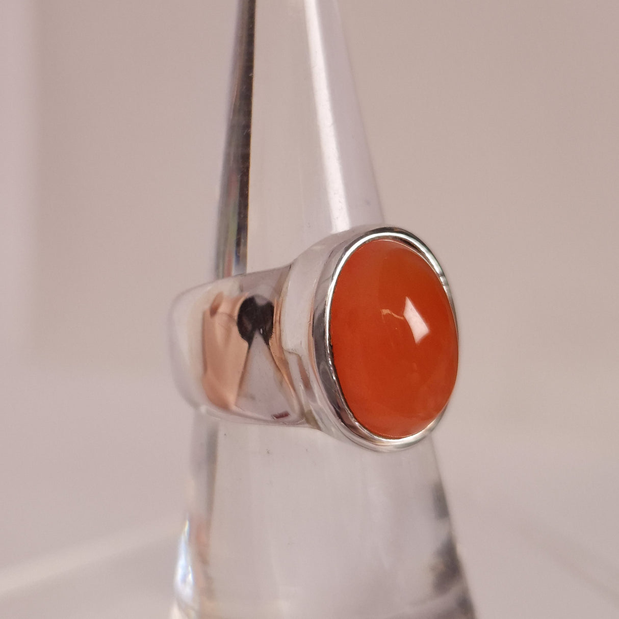 CARNELIAN RING set in STERLING SILVER 3SSCR1