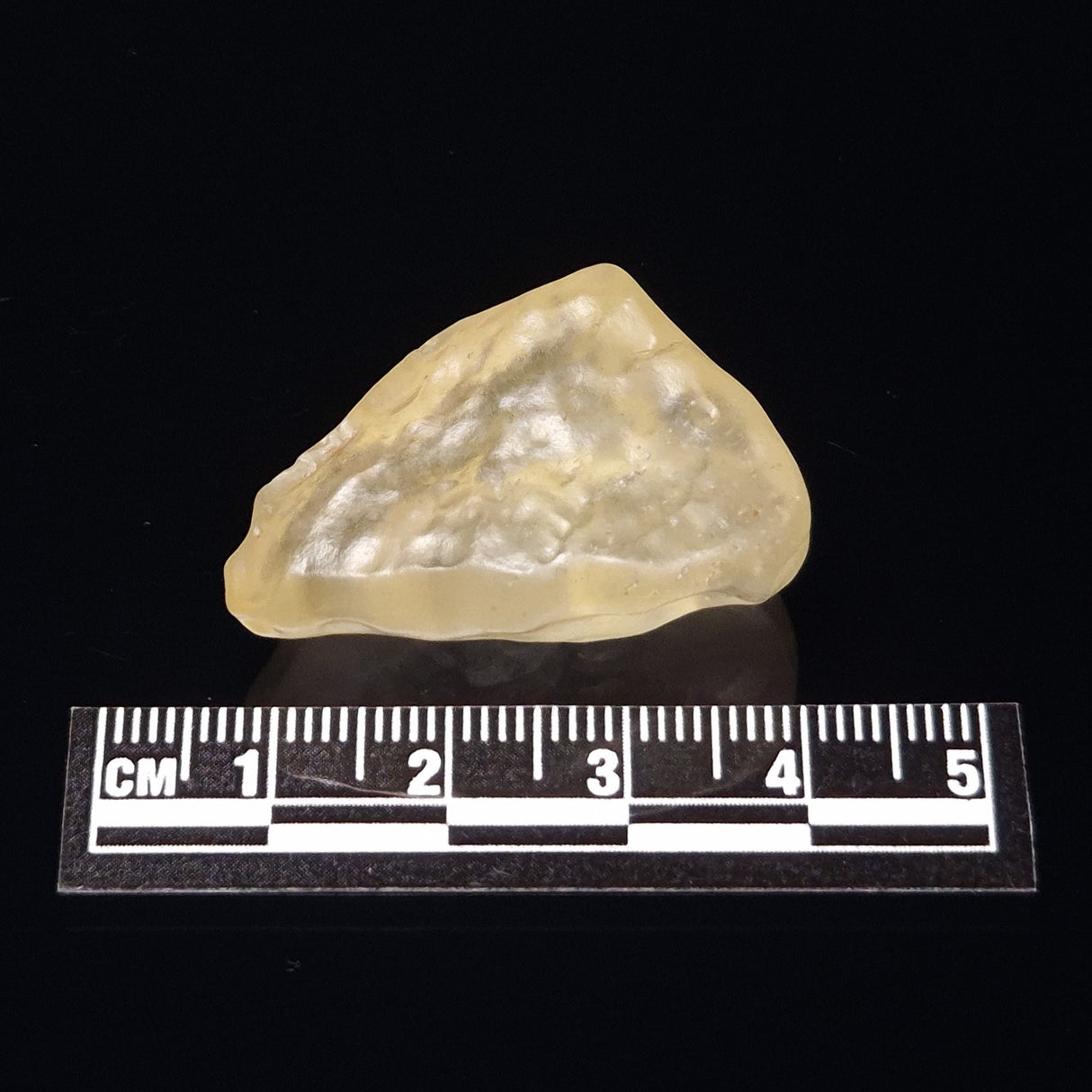 LIBYAN DESERT GLASS IMPACTITE, Eastern Sahara Desert XDG002