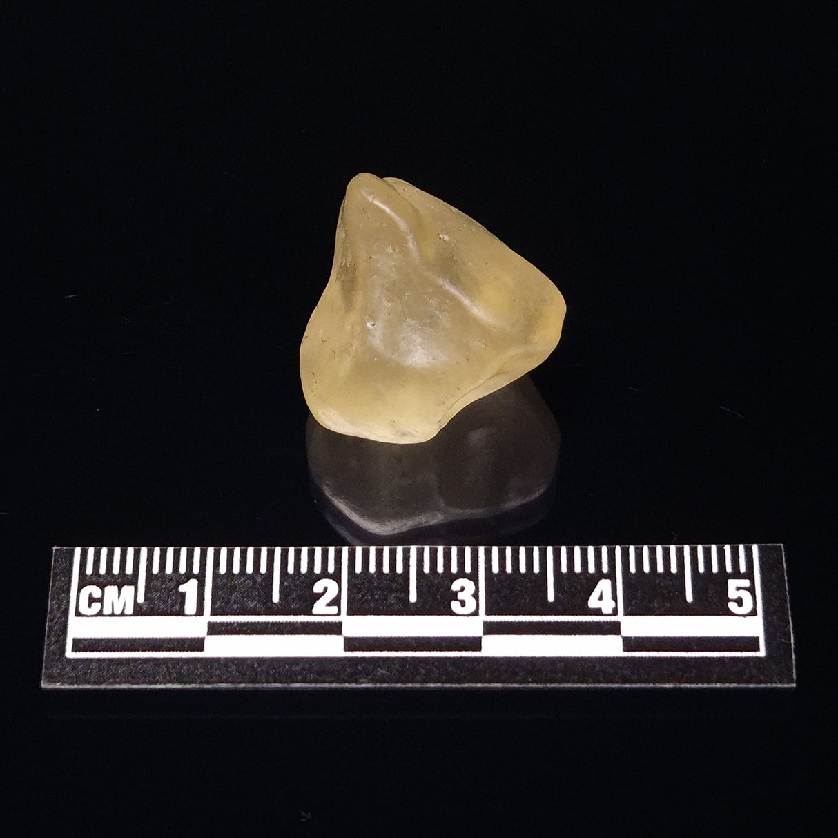 LIBYAN DESERT GLASS IMPACTITE, Eastern Sahara Desert XDG006