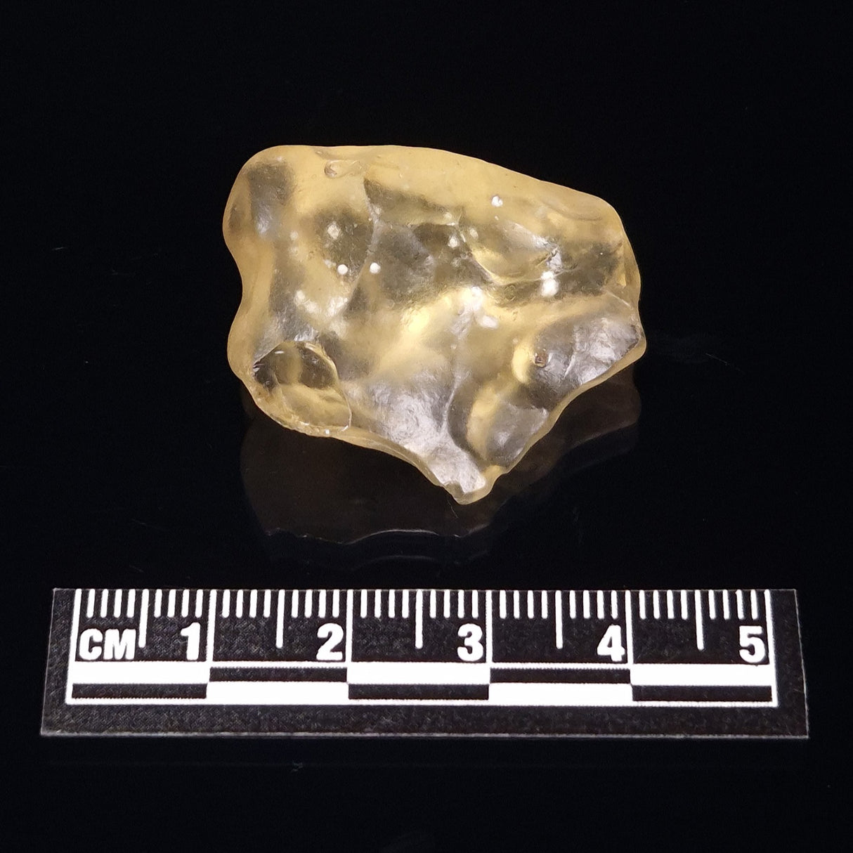 LIBYAN DESERT GLASS IMPACTITE, Eastern Sahara Desert XDG008