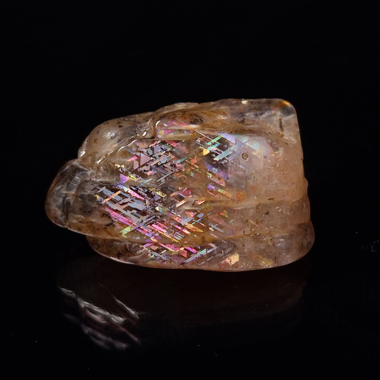 RAINBOW LATTICE SUNSTONE, Australia XLF019