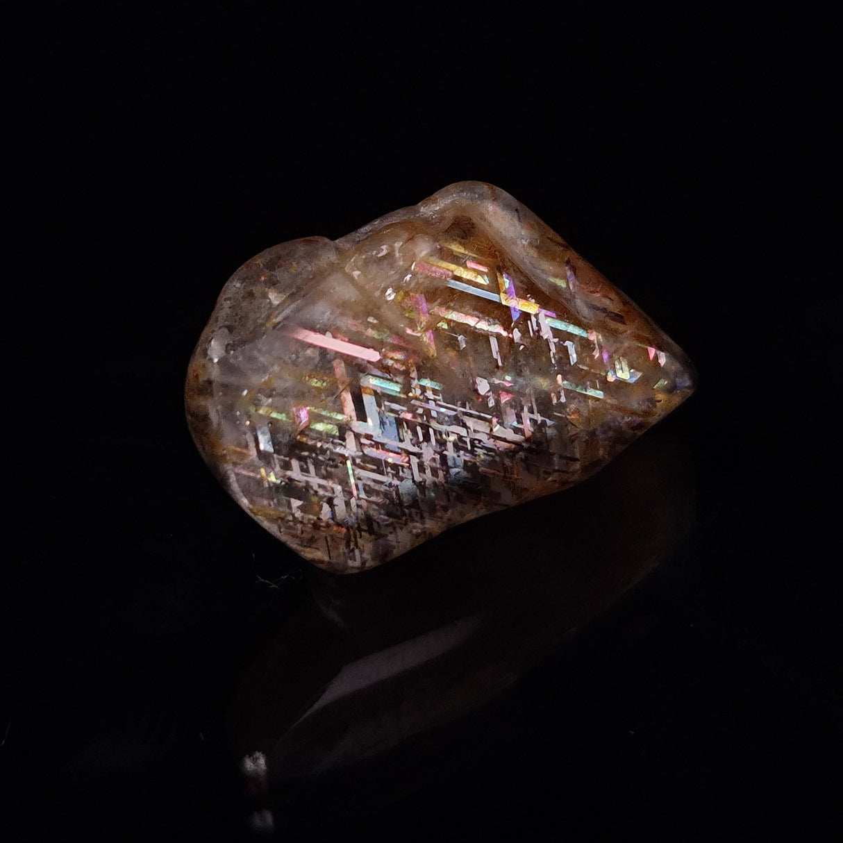 RAINBOW LATTICE SUNSTONE, Australia XLF022