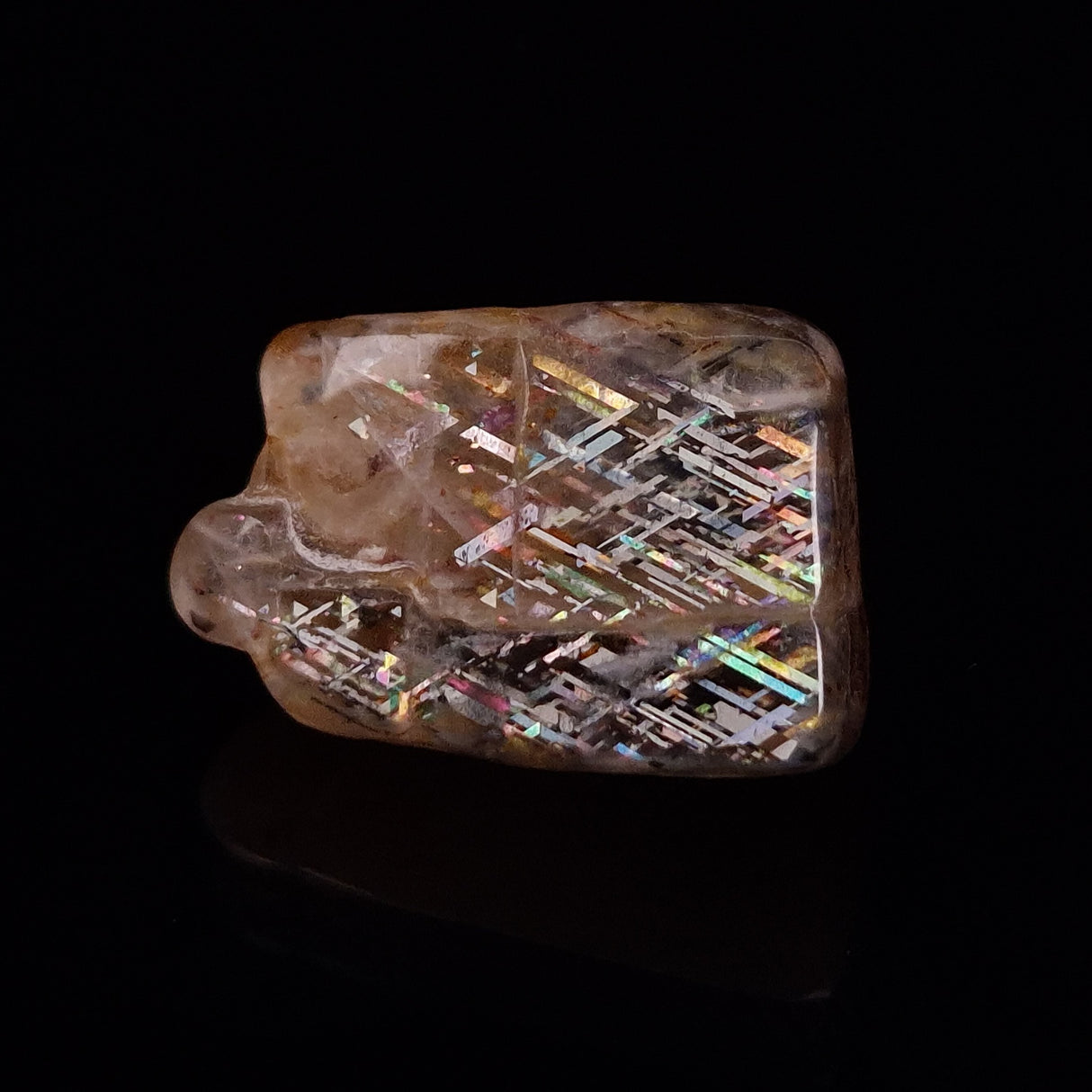 RAINBOW LATTICE SUNSTONE, Australia XLF024