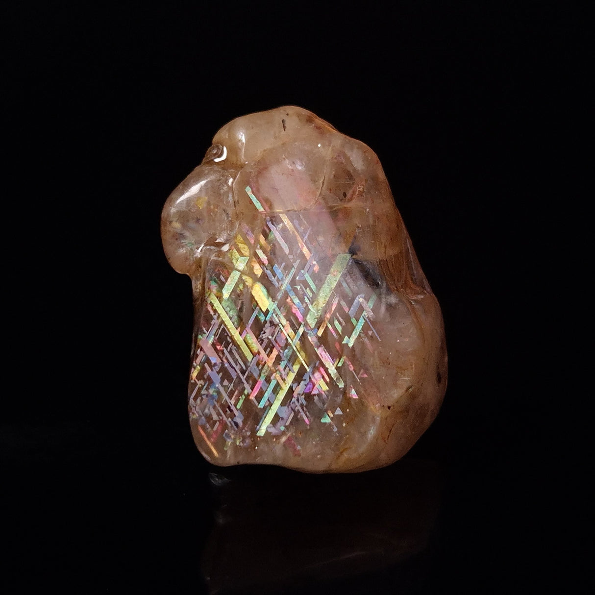 RAINBOW LATTICE SUNSTONE, Australia XLF026