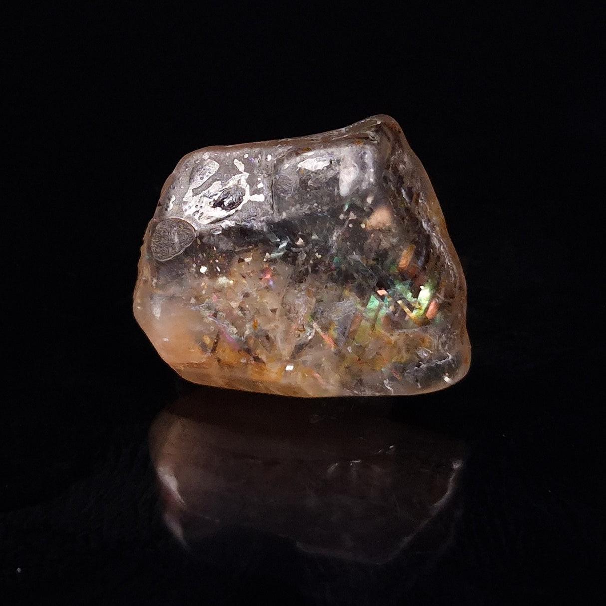 RAINBOW LATTICE SUNSTONE, Australia XLF027